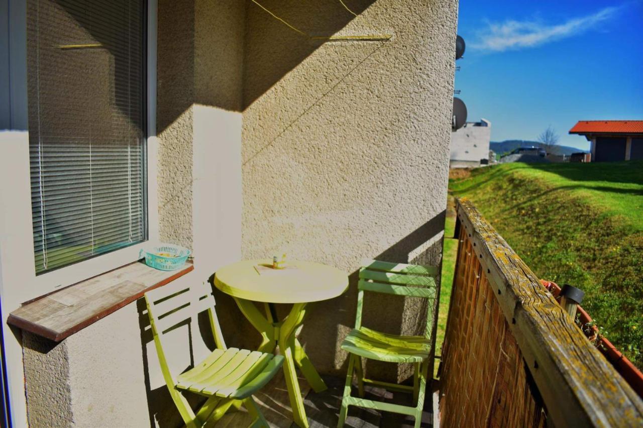 Ubytovani V Sumavskem Podhuri Apartment Vlachovo Brezi ภายนอก รูปภาพ